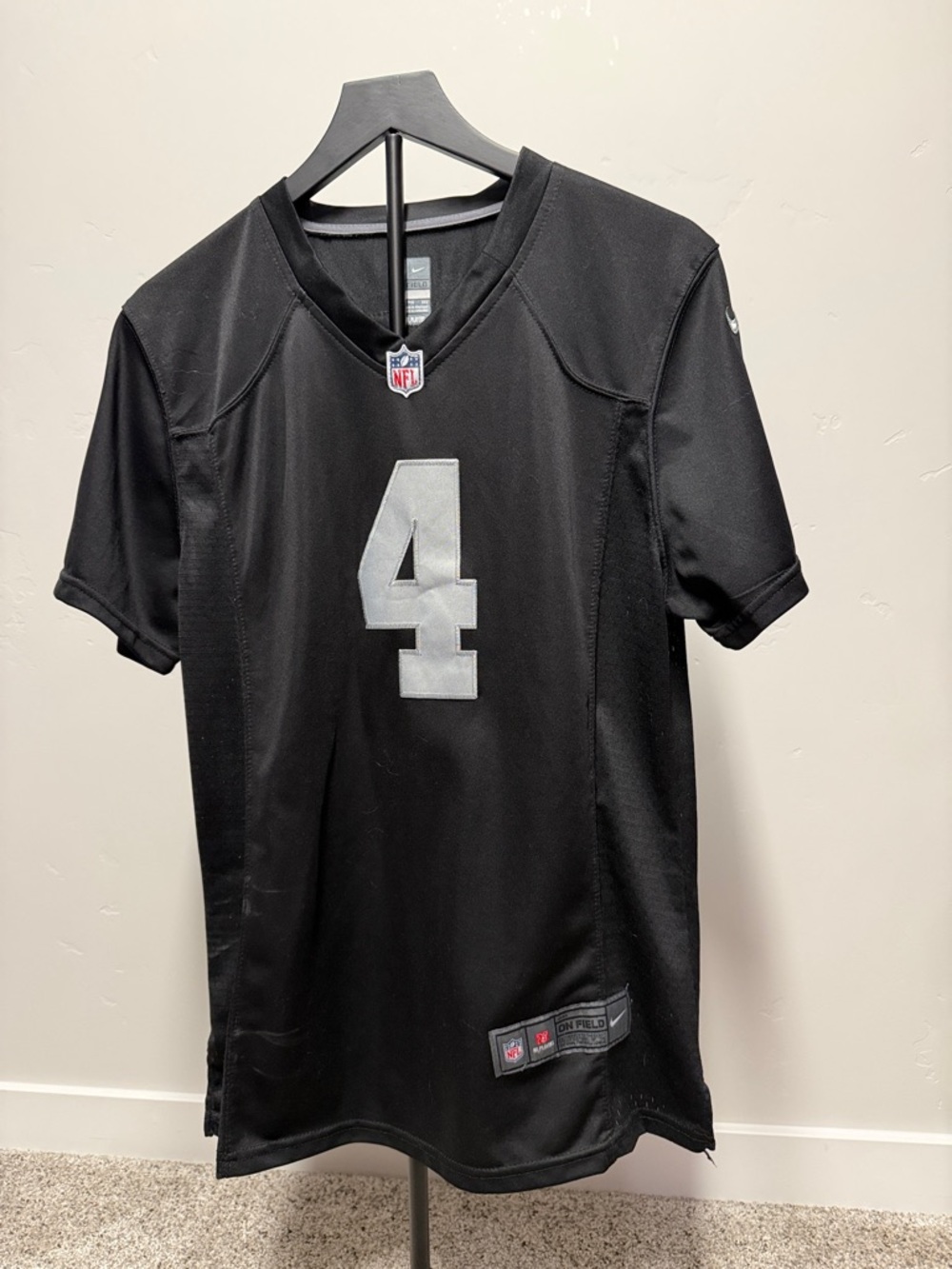 Nike Black Women's Raiders Carr Jersey